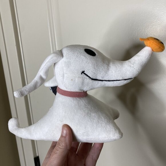 NWT Disney Tim Burton's The Nightmare Before Christmas Plush Zero Ghost Dog 30th - Picture 3 of 9